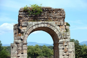 B_ARCO-ROMANO-DE-CAPARRB_07