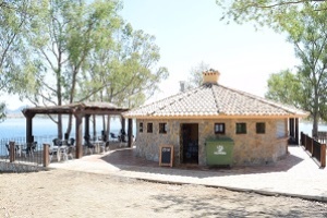 B_EMBALSE_ORELLANA_CAMPANARIO_08