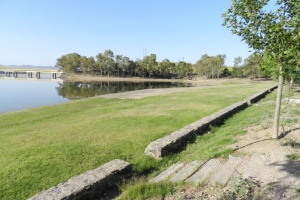 Orellana reservoir - Calicanto beach